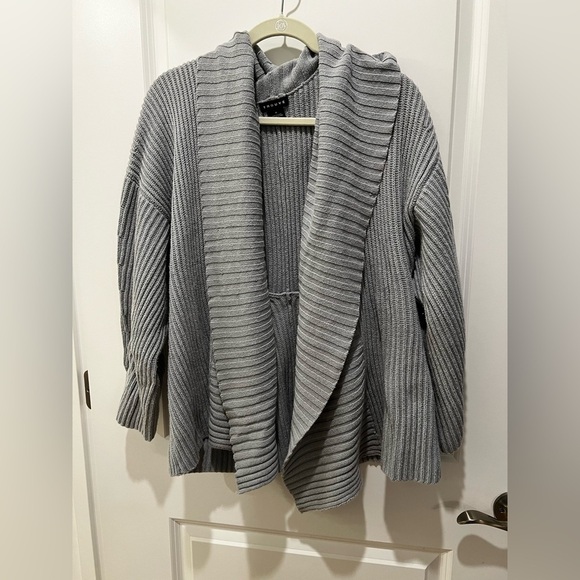 Trouve Grey/Blue Oversized Ribbed Cardigan Size Medium - Picture 2 of 11